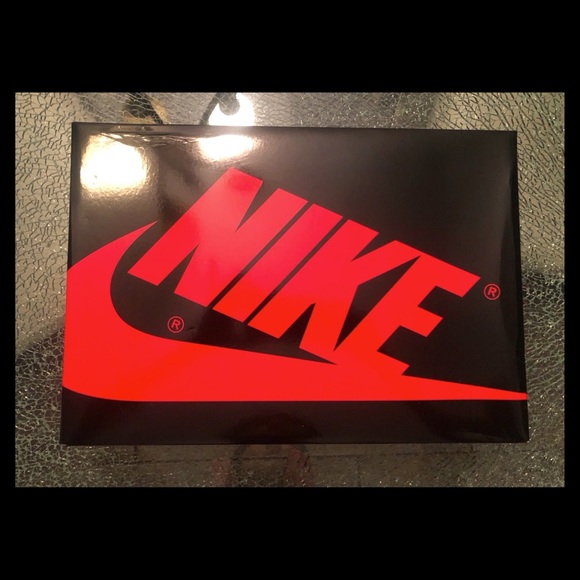 AIR JORDAN 1 RETRO HIGH OG \'PATENT BRED\' / SIZE 10 MENS / WMNS 11.5 main image 16